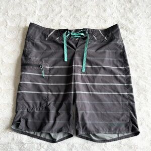 Patagonia Boardshorts Swim Trunks Mens 30 Gray Planing 19” Drawstring Surf Beach